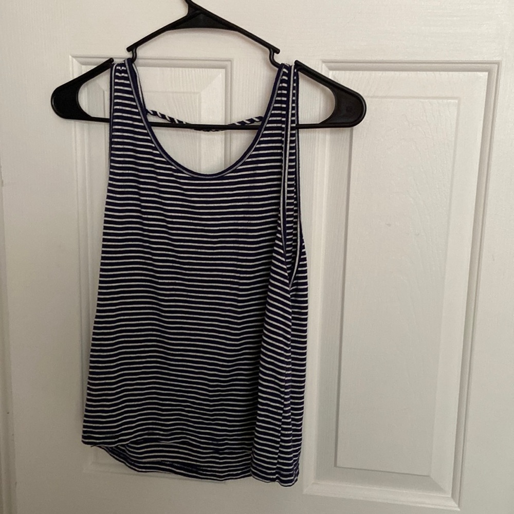 Open-back tank